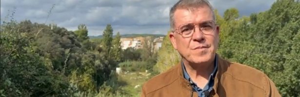 D’esquenes als veïns i proc realista